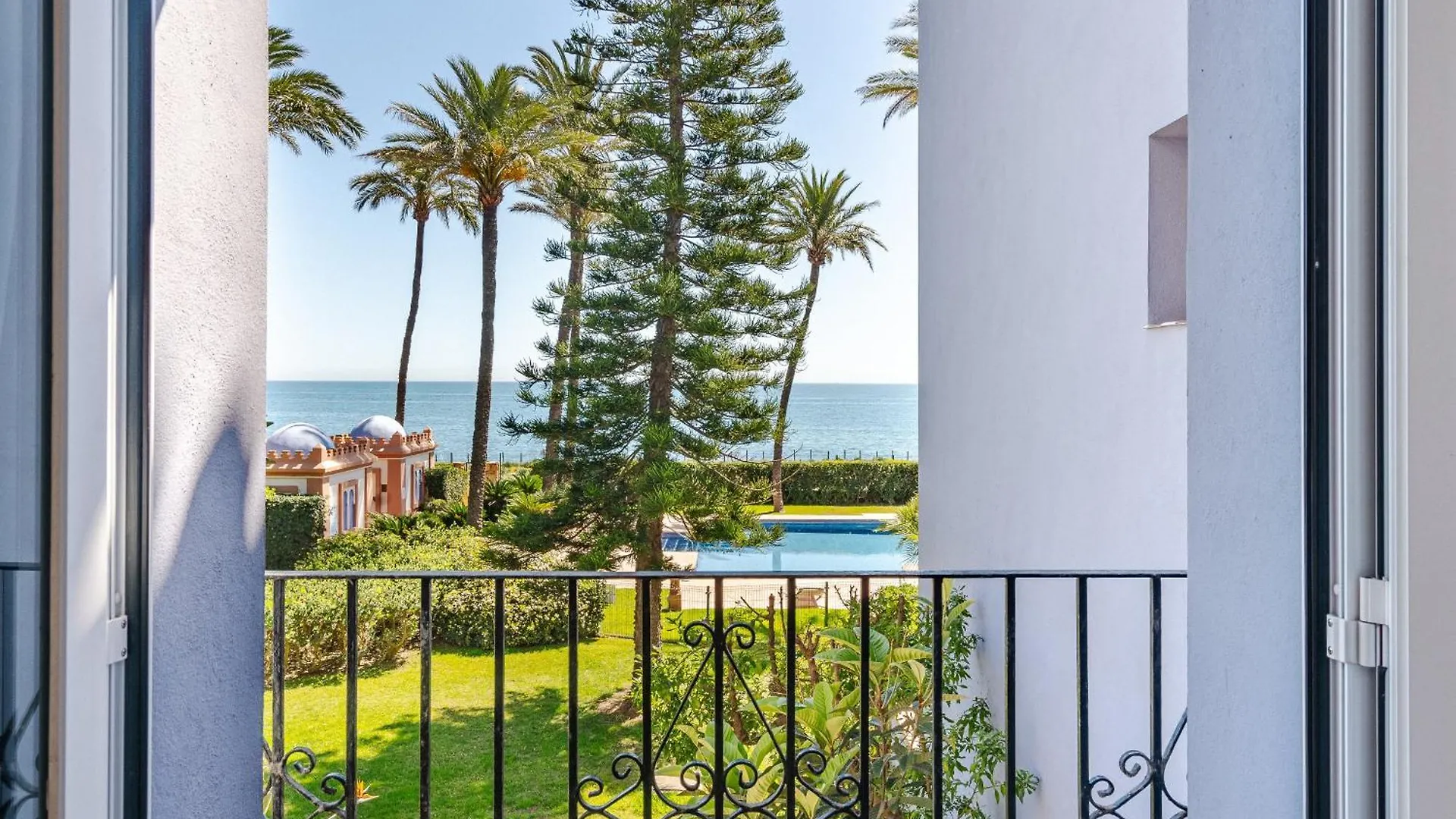 32 Luxury Apartment In Casares, Andalucia Sea View